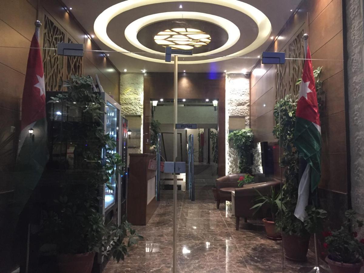 Uptown Hotel Apartment Amman Exterior photo